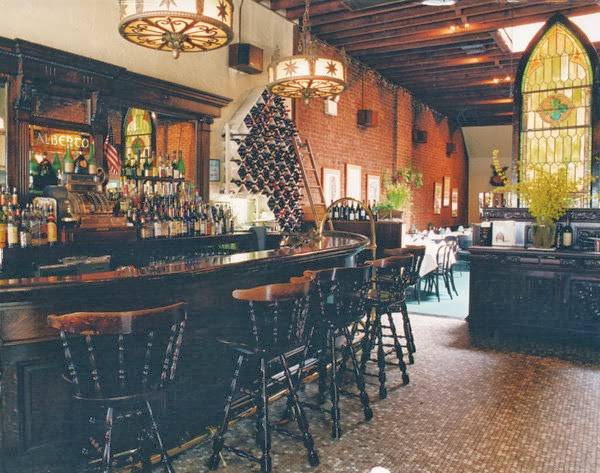 Alberto | restaurant | 98-31 Metropolitan Ave, Forest Hills, NY 11375, USA | 7182687860 OR +1 718-268-7860