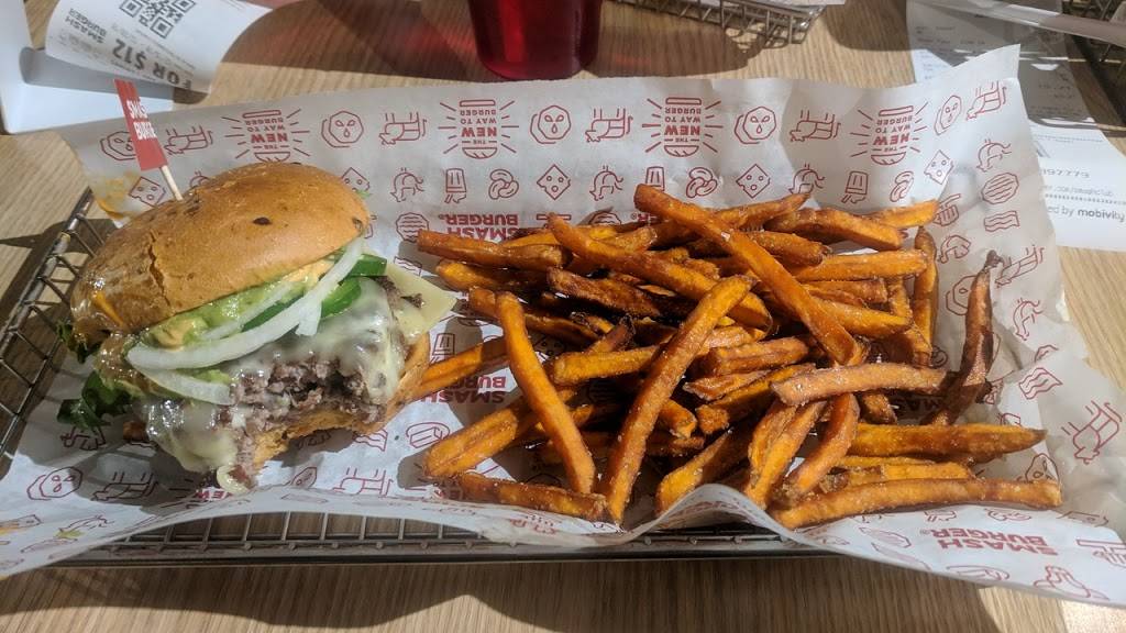 Smashburger | restaurant | 265 Dillon Ridge Rd suite b, Dillon, CO 80435, USA | 9704687800 OR +1 970-468-7800