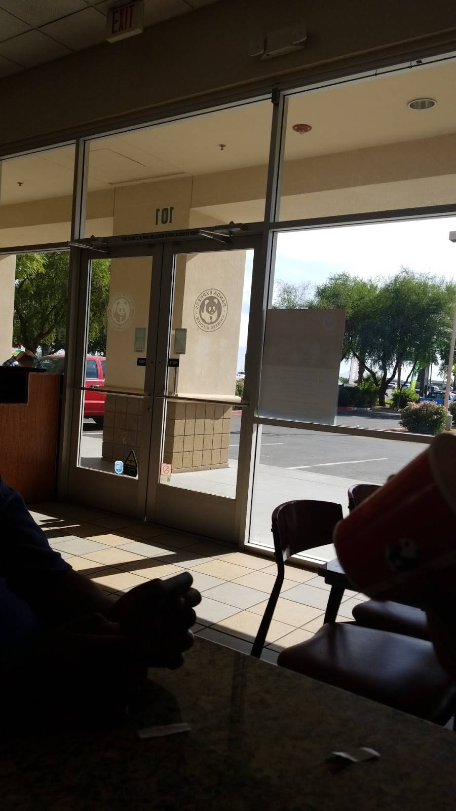 Panda Express | meal takeaway | 756 S Gilbert Rd, Gilbert, AZ 85296, USA | 4806327065 OR +1 480-632-7065