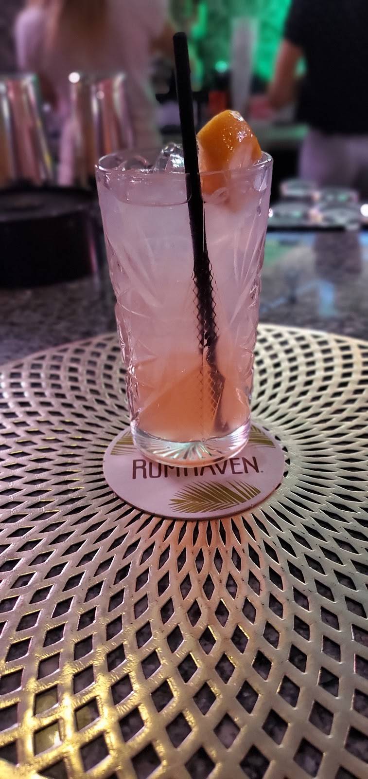 Breezy Burrito Bar | restaurant | 1000 Elmwood Ave, Buffalo, NY 14222, USA | 7163818996 OR +1 716-381-8996