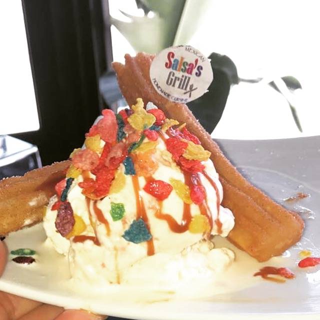 Salsas Grill | restaurant | 3808 W Lawrence Ave, Chicago, IL 60625, USA | 7732936411 OR +1 773-293-6411