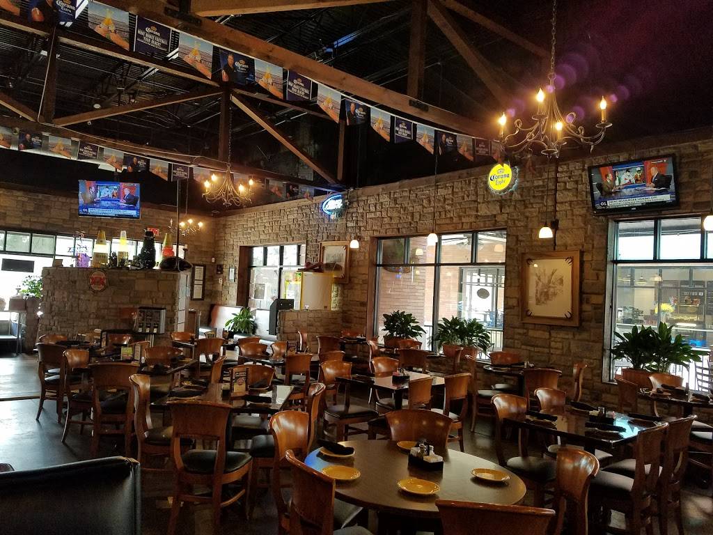 Ricos Grill | restaurant | 8000 Research Forest Dr #200, The Woodlands, TX 77382, USA | 2814654820 OR +1 281-465-4820