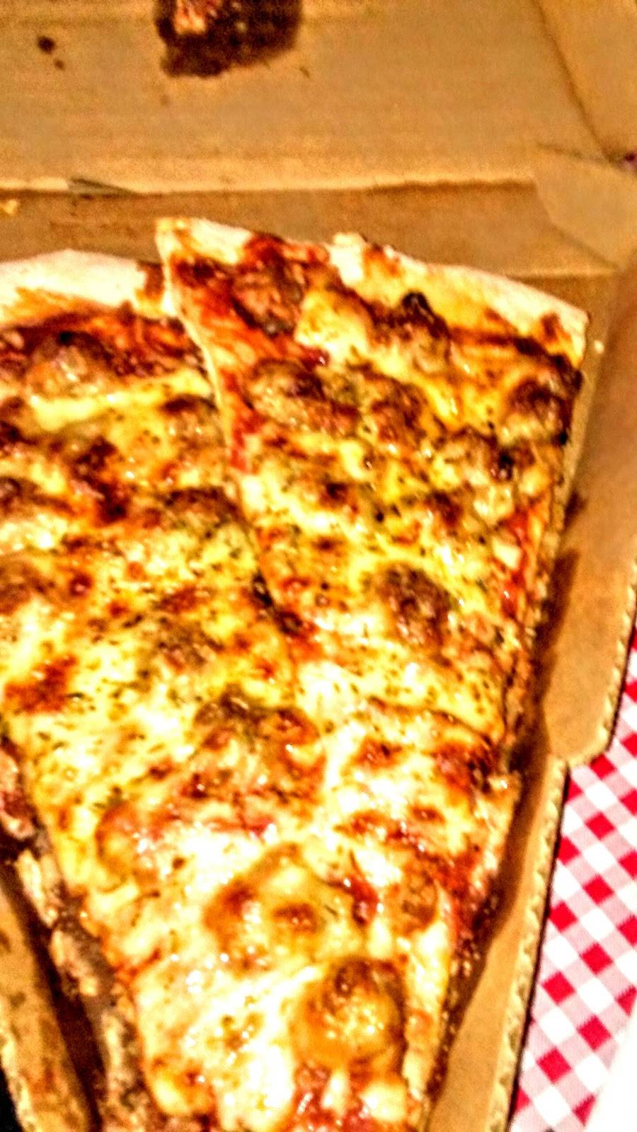 Damenzos Pizza | restaurant | 11226 S Halsted St, Chicago, IL 60628, USA | 7736608851 OR +1 773-660-8851