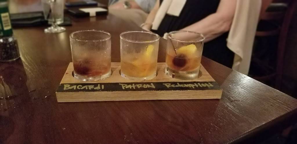 POUR Restaurant & Bar | restaurant | 1 Degaulle Square, Lafayette, LA 70508, USA | 3379818085 OR +1 337-981-8085