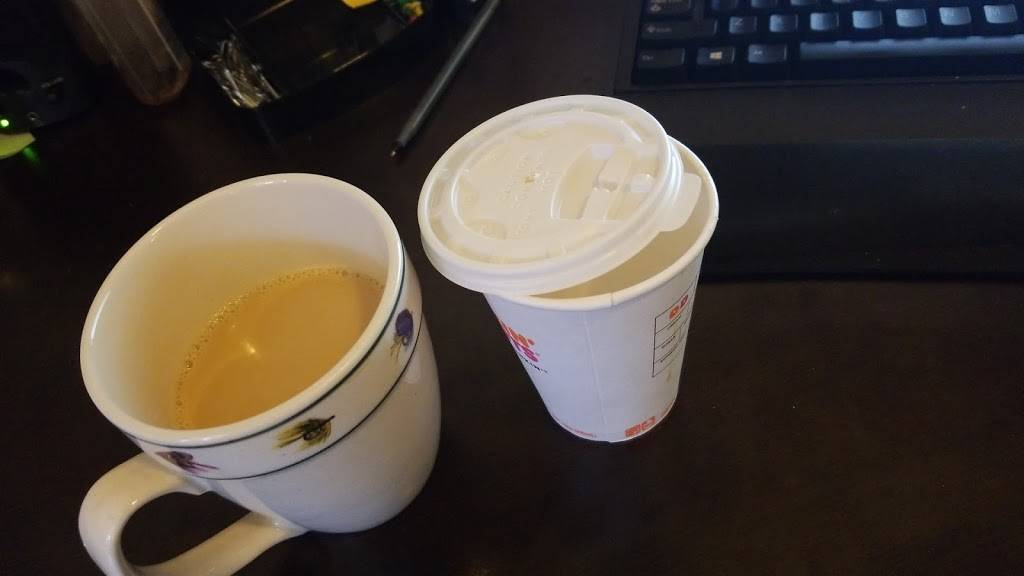 Dunkin | cafe | 24786 N 67th Ave, Peoria, AZ 85383, USA | 6237773500 OR +1 623-777-3500