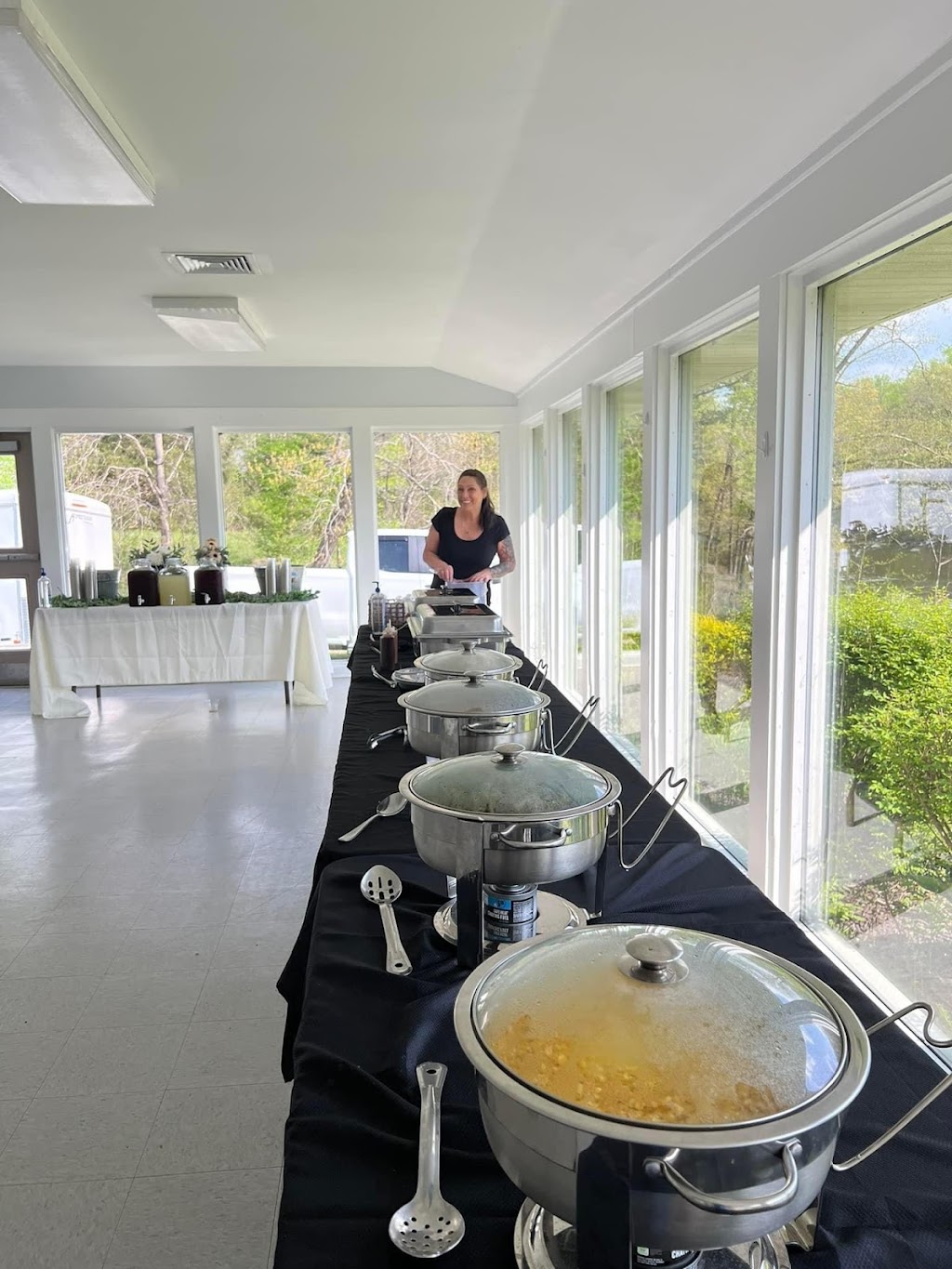 Curbside Grillin | restaurant | Waterlick Rd, Lynchburg, VA 24502, USA | 4342380093 OR +1 434-238-0093