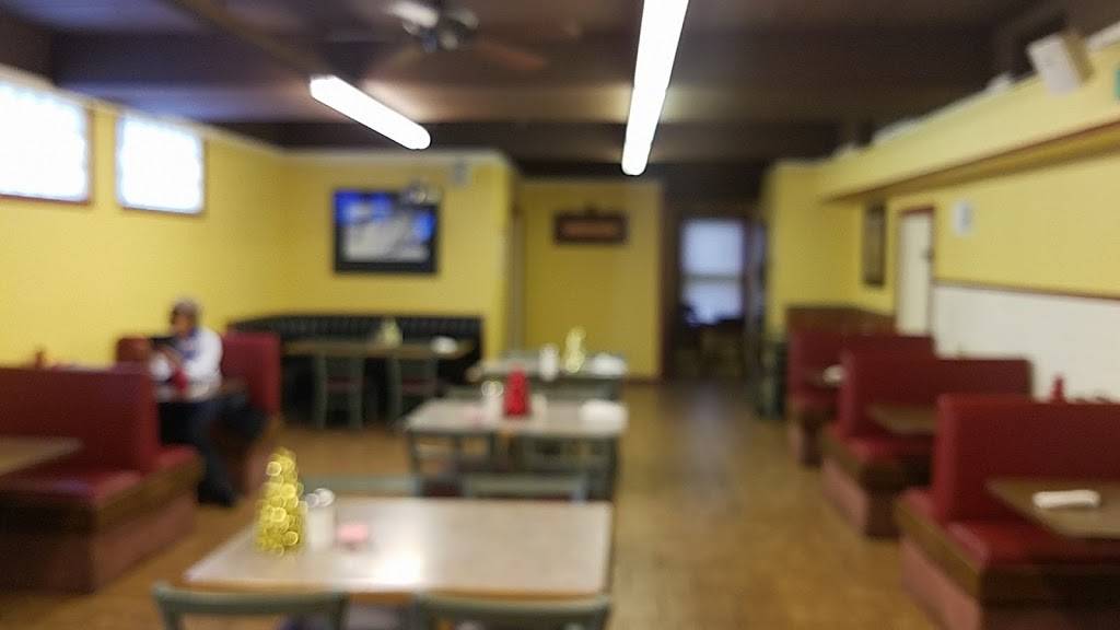 Katis Place | restaurant | 34-40 Oak St, Batavia, NY 14020, USA | 5852504483 OR +1 585-250-4483