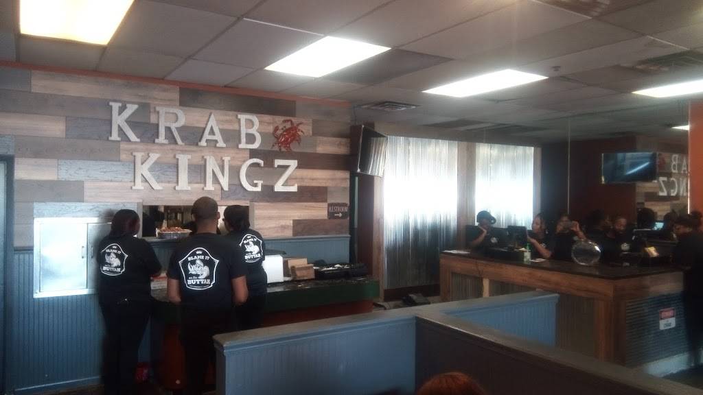 Krab Kingz Indianapolis | restaurant | Next to Hobby Lobby, 10537 E Washington St Ste. B, Indianapolis, IN 46229, USA | 3177352099 OR +1 317-735-2099