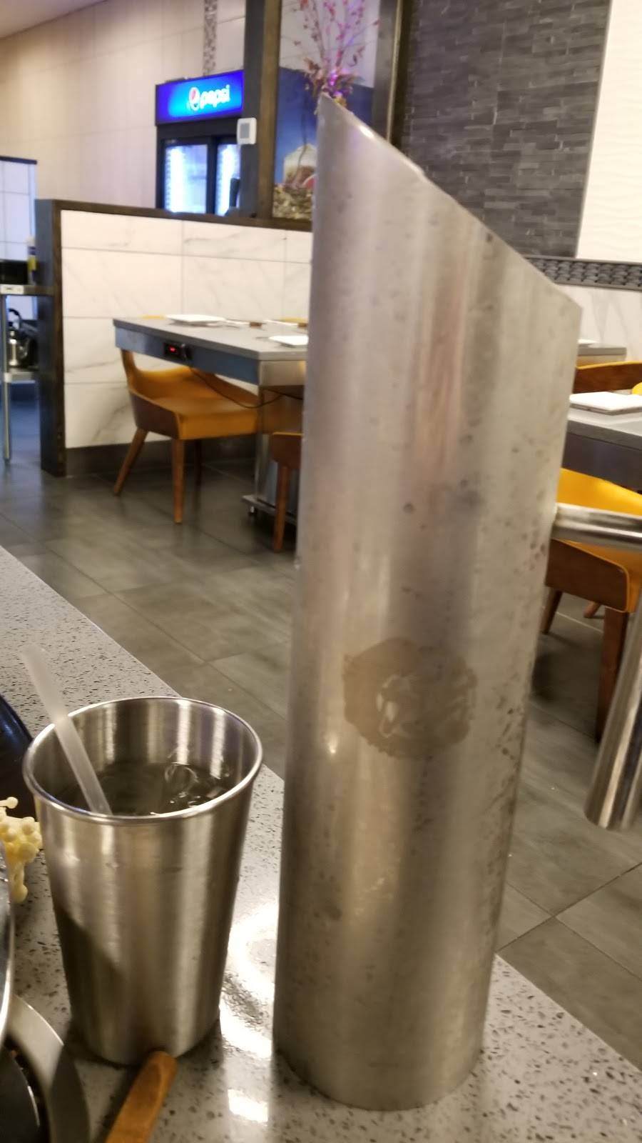 Kung Fu hot pot | restaurant | 230 E Main St Ste 207, Newark, DE 19711, USA | 3029683688 OR +1 302-968-3688