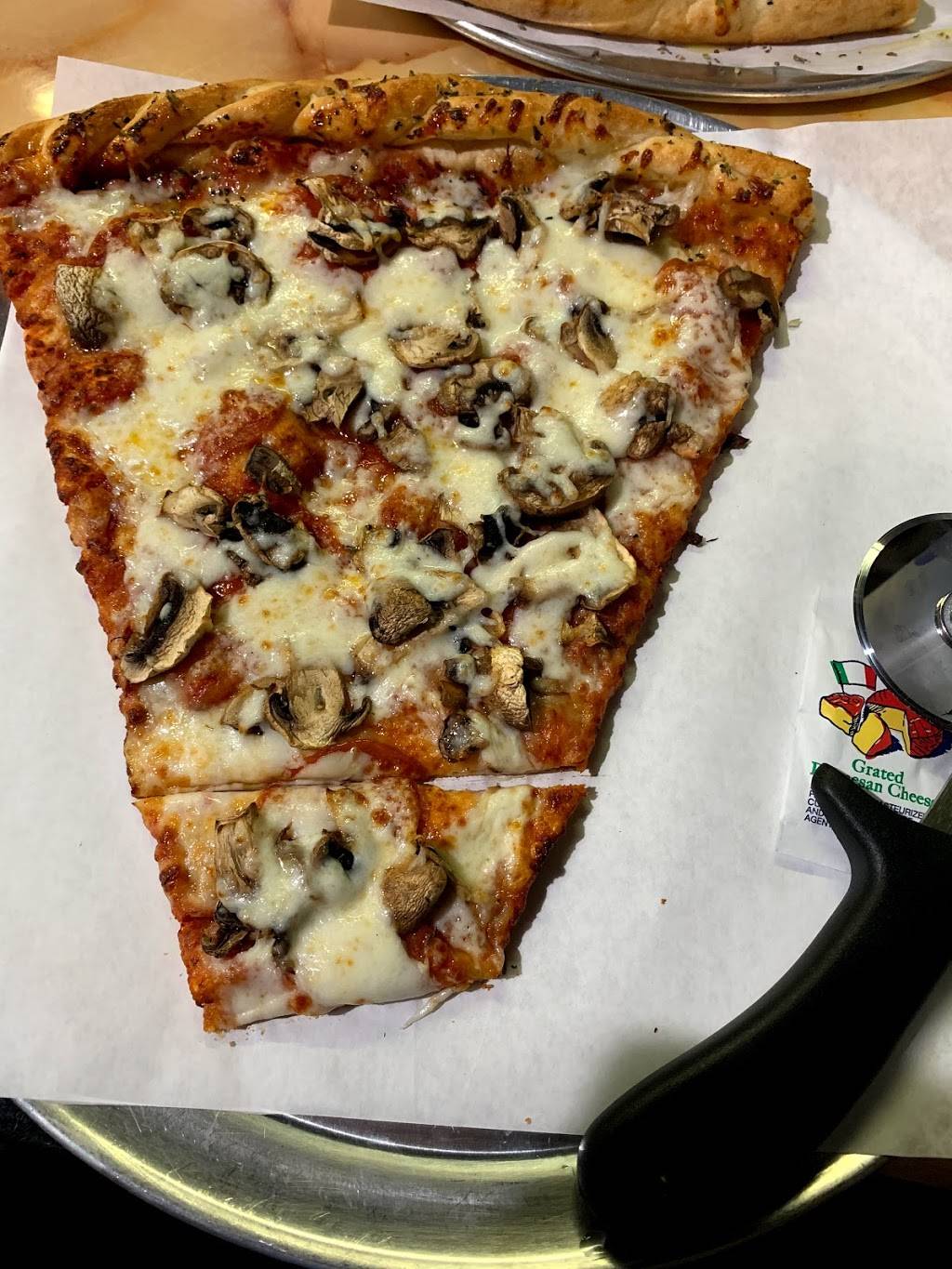 Phoenix Slice House | meal takeaway | 326 N 48th St, Phoenix, AZ 85008, USA | 6022756376 OR +1 602-275-6376