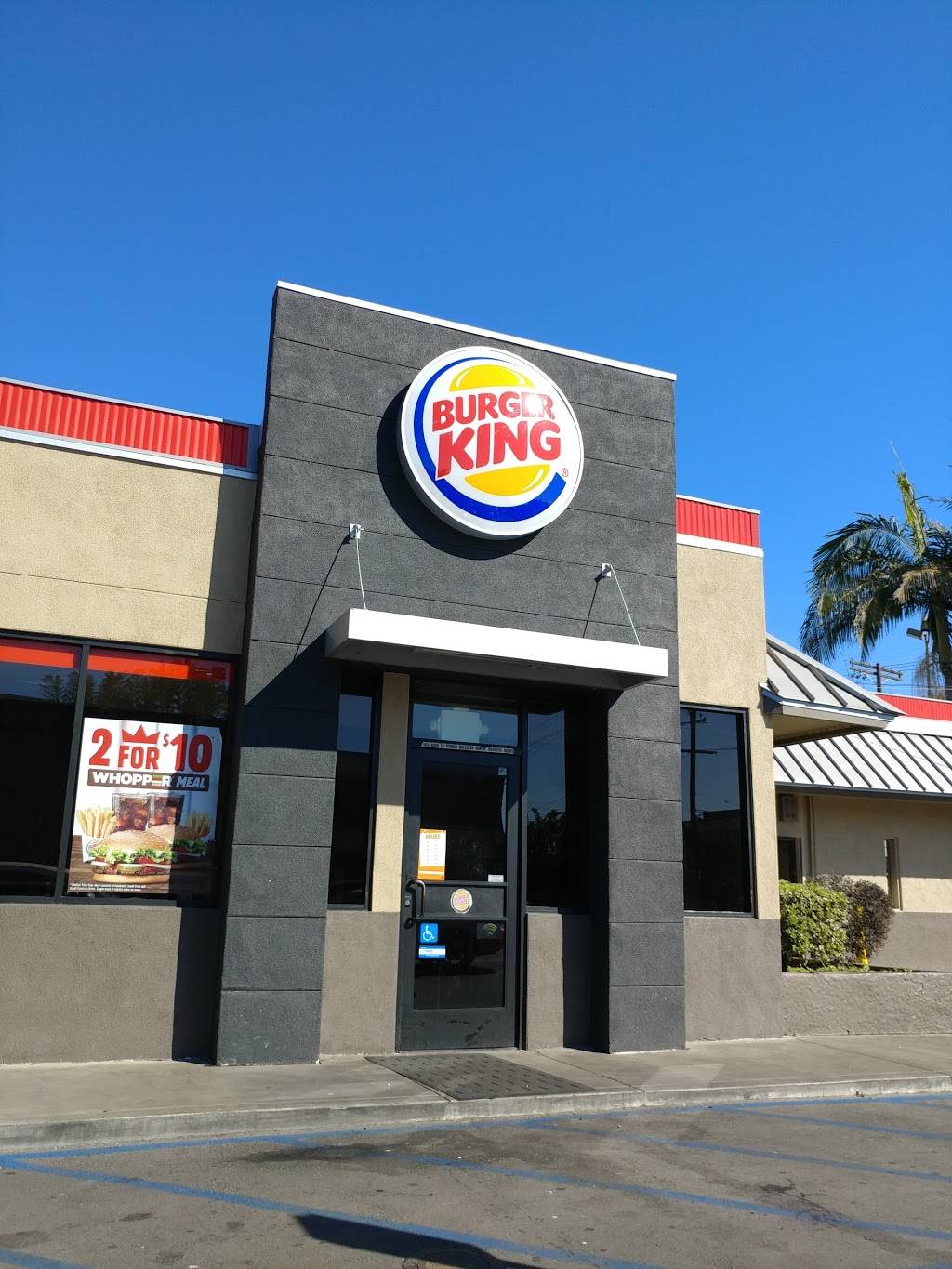 Burger King | restaurant | 3036 Crenshaw Blvd, Los Angeles, CA 90016, USA | 2137372622 OR +1 213-737-2622