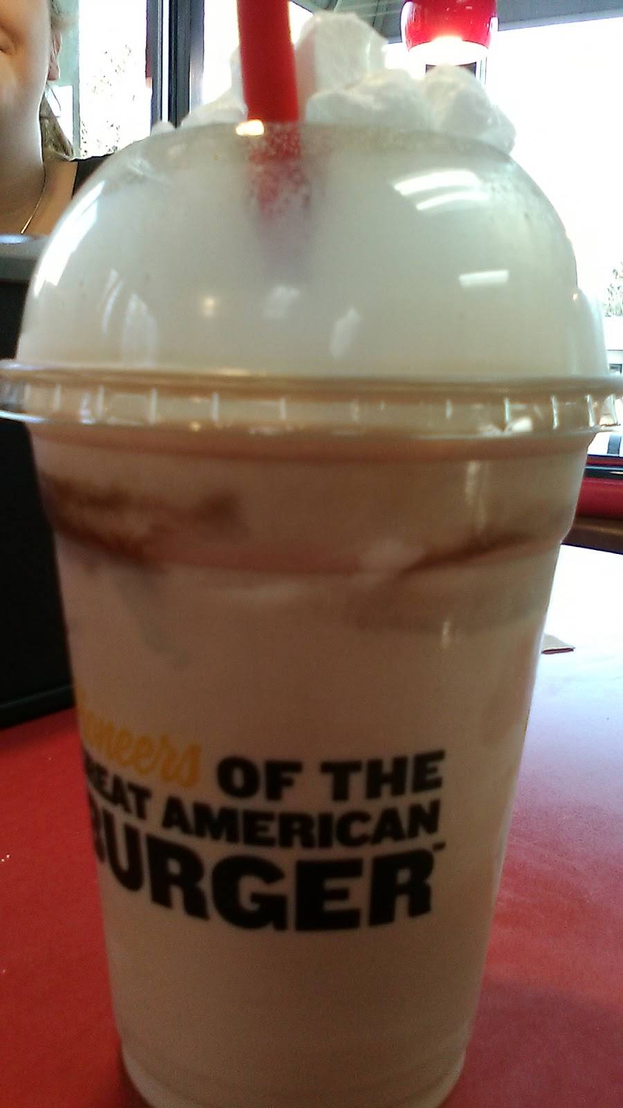 Hardees Red Burrito | restaurant | 501 Church Hill Rd, Centreville, MD 21617, USA | 4107583126 OR +1 410-758-3126