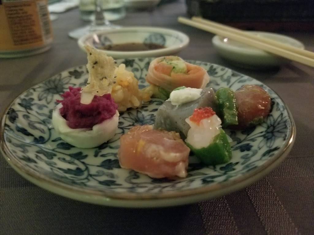 Totoraku | restaurant | 10610 Pico Blvd, Los Angeles, CA 90064, USA | 3108389881 OR +1 310-838-9881