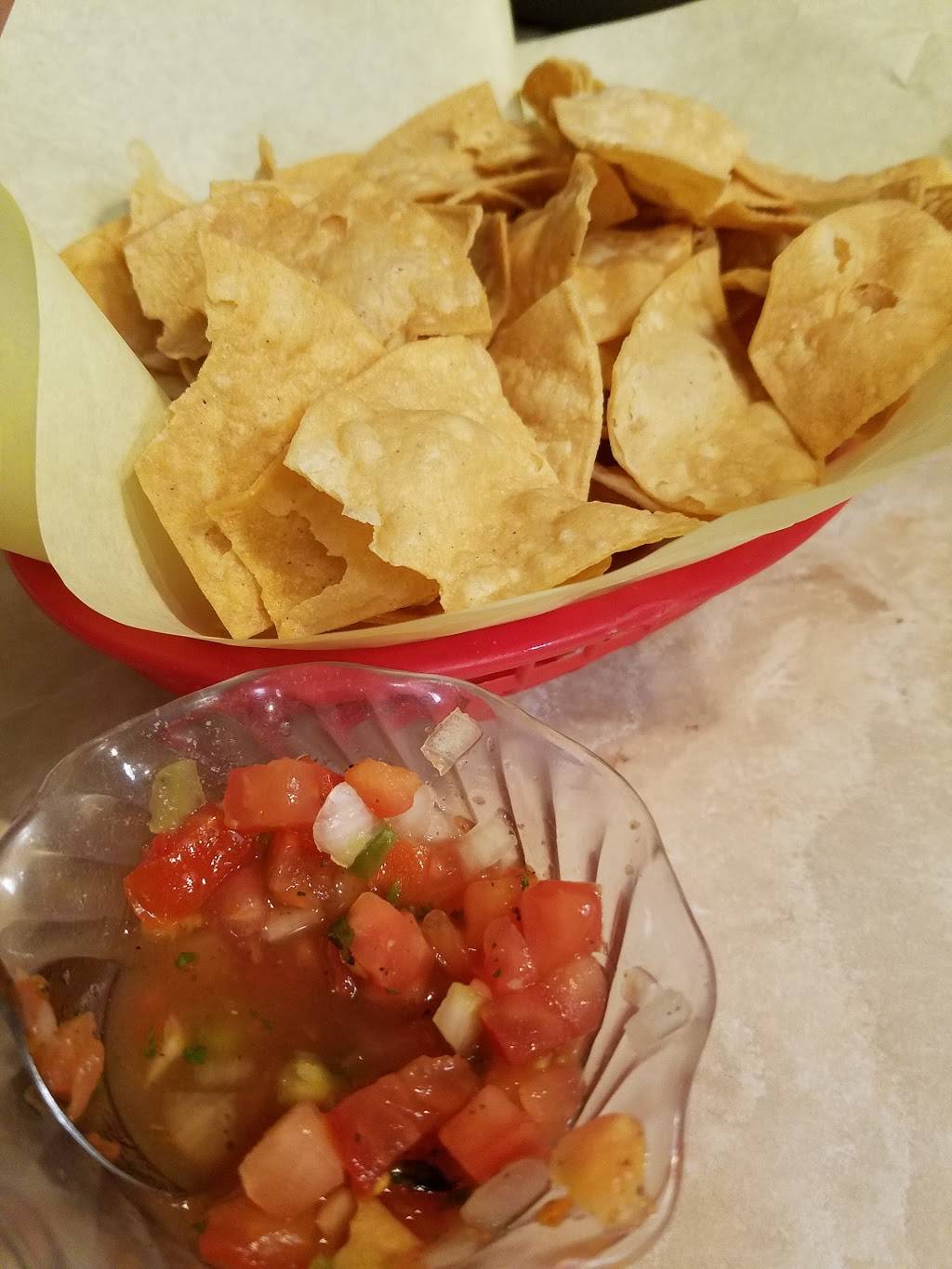 El Patio Restaurant | restaurant | 575 Broadway Ave, Hamilton City, CA 95951, USA | 5308260540 OR +1 530-826-0540