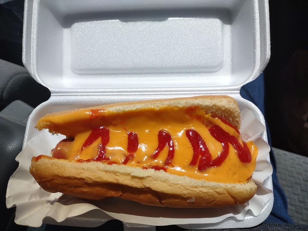 The Original ScoopDog | restaurant | 5508 John F Kennedy Blvd, North Little Rock, AR 72116, USA | 5017535407 OR +1 501-753-5407