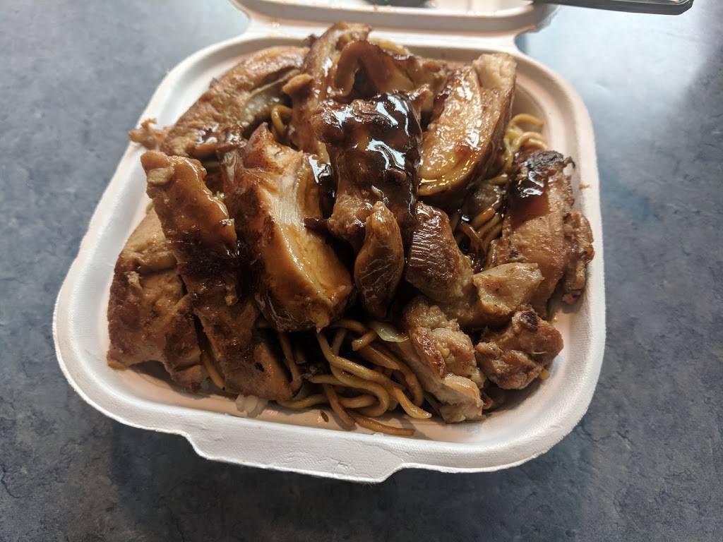 Panda Express | restaurant | 900 University Ave, Riverside, CA 92507, USA | 9518275754 OR +1 951-827-5754