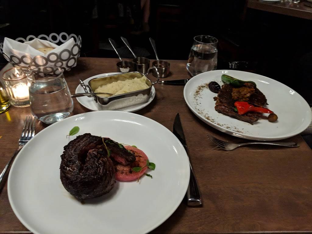 Wall Street Grill | restaurant | 128 Pearl St, New York, NY 10005, USA | 2126355757 OR +1 212-635-5757