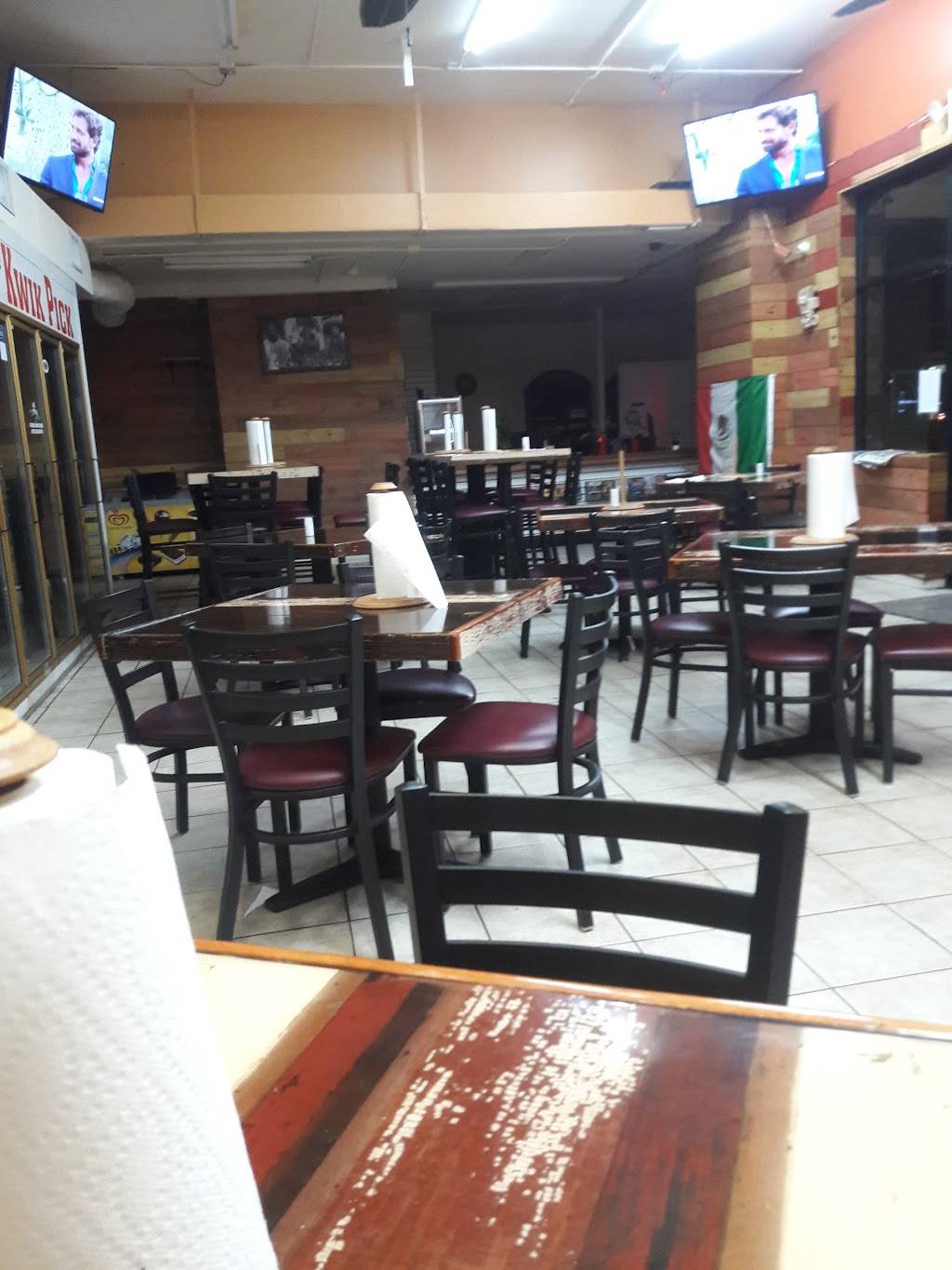 Los Regios Taqueria | restaurant | 27010 Old 41 Rd, Bonita Springs, FL 34135, USA | 2399492469 OR +1 239-949-2469