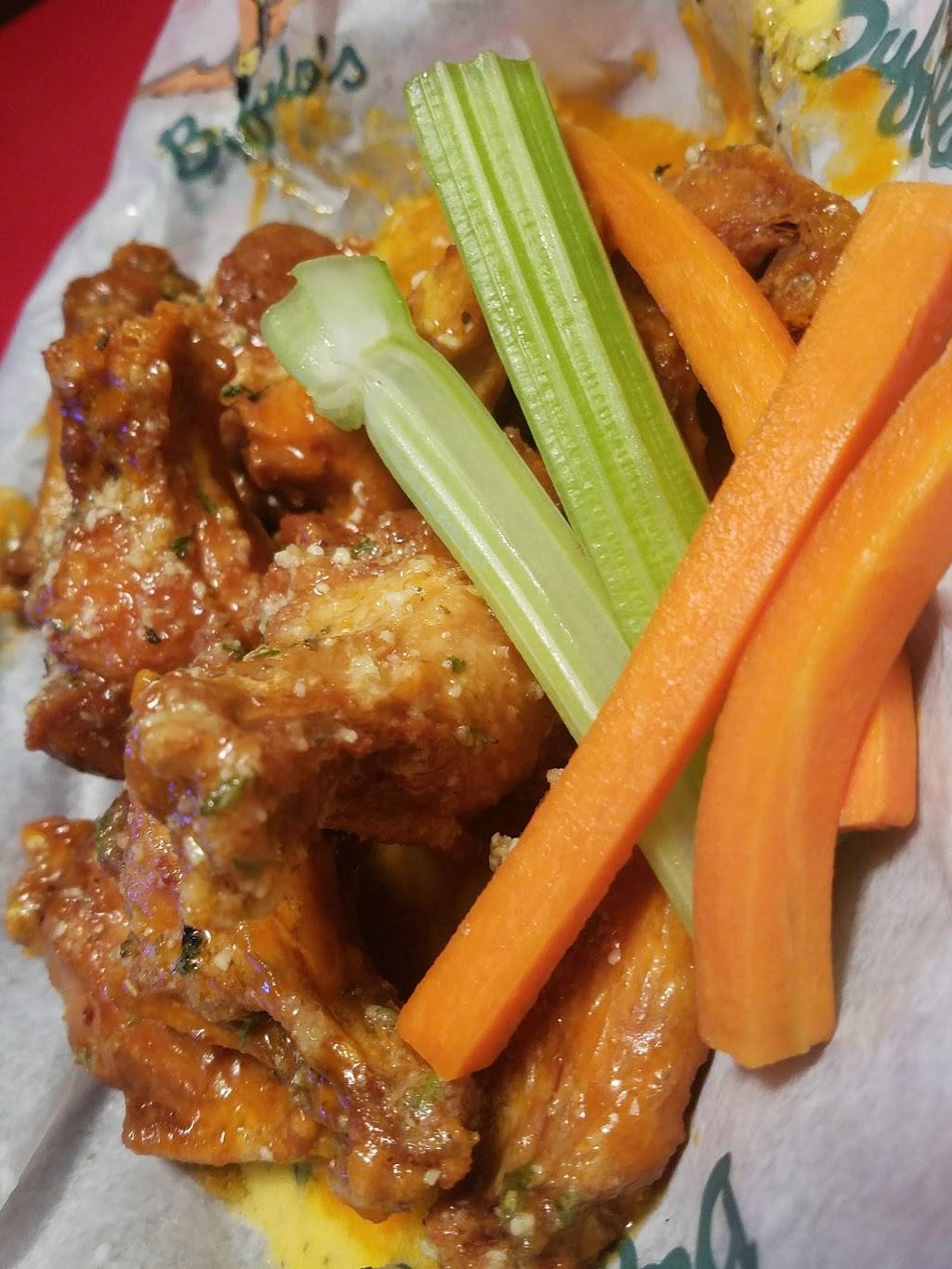 Buffalos | restaurant | 1625 Ball Ground Hwy, Canton, GA 30114, USA | 7707209464 OR +1 770-720-9464