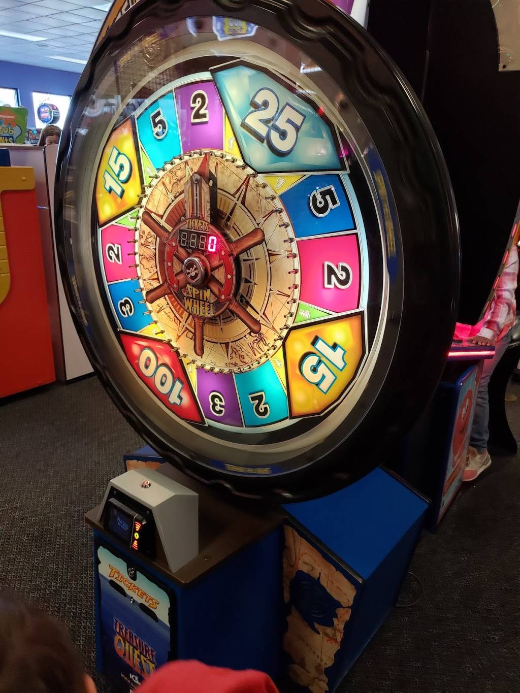 Chuck E. Cheese | restaurant | 1273 Lombardi Access Rd, Green Bay, WI 54304, USA | 9204970338 OR +1 920-497-0338