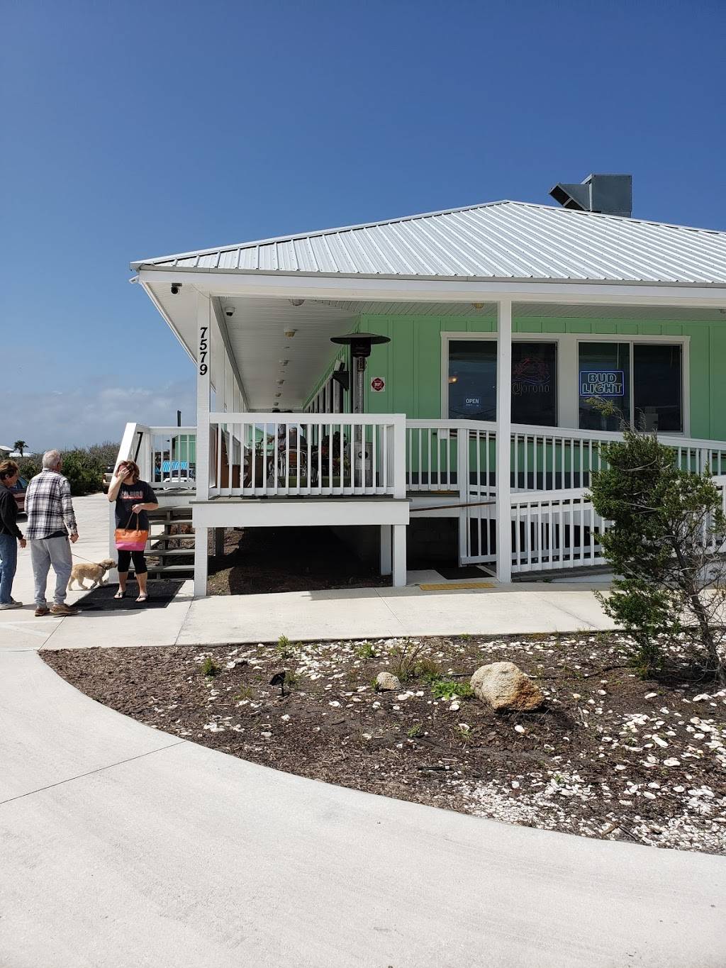 The Commanders Shellfish Camp | restaurant | 7579 A1A S, St. Augustine, FL 32080, USA | 9046151122 OR +1 904-615-1122