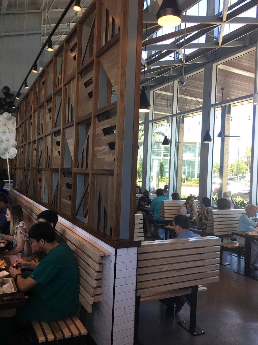 Shake Shack | restaurant | 190 N Cattlemen Rd UNIT 1, Sarasota, FL 34243, USA | 9414131351 OR +1 941-413-1351
