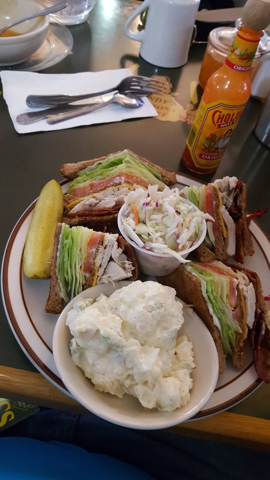 Cindys Arizona Cafe | restaurant | 124 E McKellips Rd, Mesa, AZ 85201, USA | 4806551349 OR +1 480-655-1349