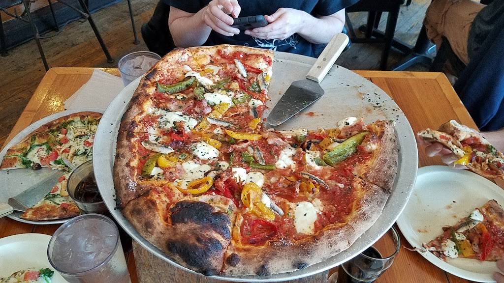 Sticks & Stones | restaurant | 2200 Walker Ave, Greensboro, NC 27403, USA | 3362750220 OR +1 336-275-0220