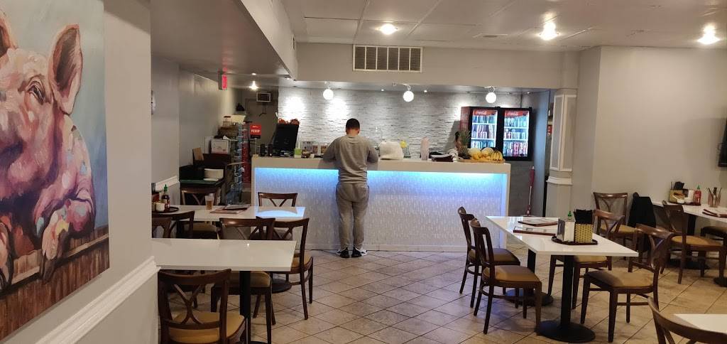 Pho Ha Noi 54 | restaurant | 2541 Hurontario St, Mississauga, ON L5A 4C8, Canada | 9052767745 OR +1 905-276-7745