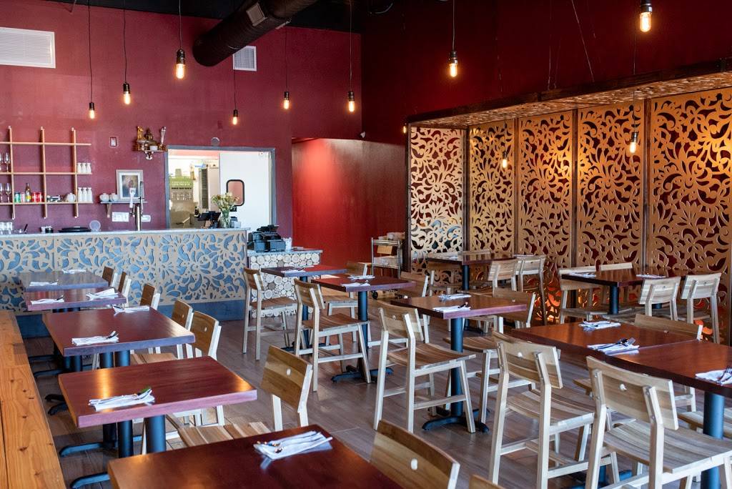 Ros Niyom Thai | restaurant | 2000 S Interstate 35 Ste C-1, Round Rock, TX 78681, USA | 5125141413 OR +1 512-514-1413