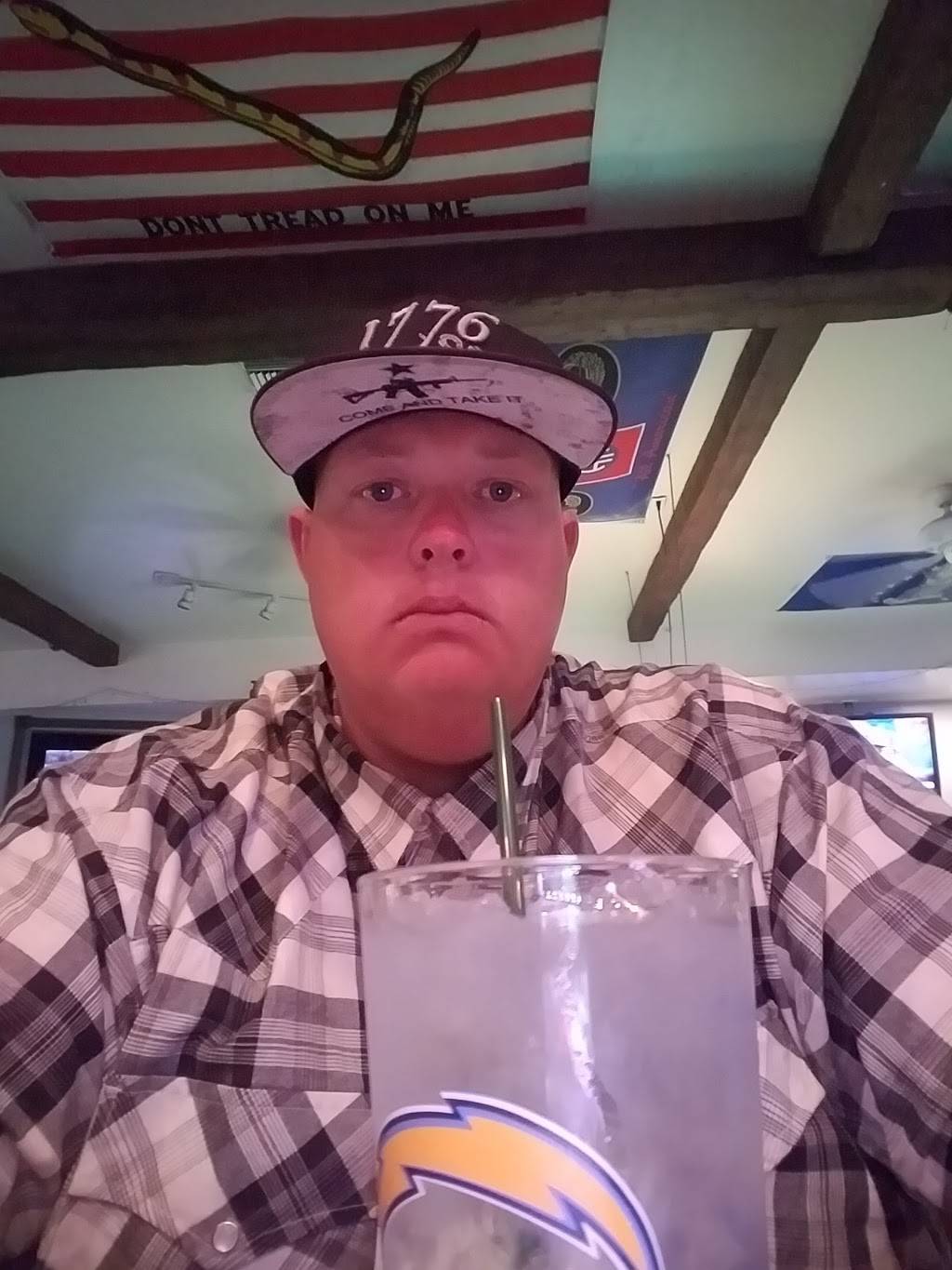 Blarney Stone Pub | restaurant | 388 N 2nd St, El Cajon, CA 92021, USA | 6193285403 OR +1 619-328-5403