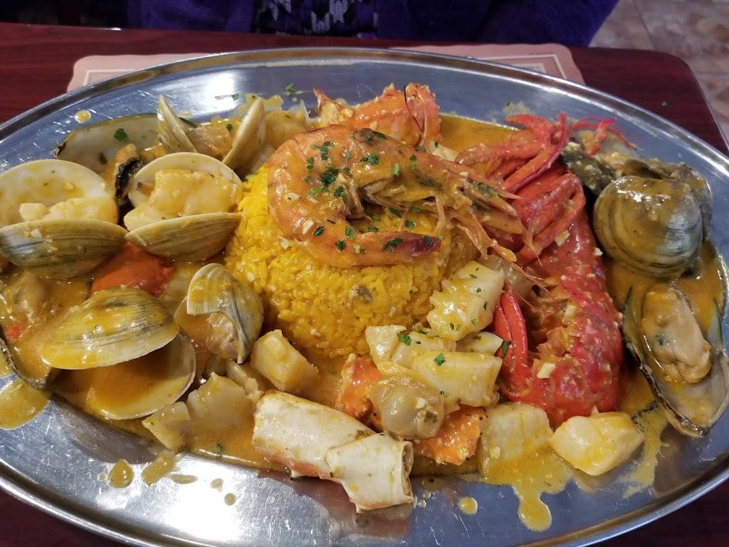 Algarve Restaurant Bar & Take-out | restaurant | 658 Van Buren Ave, Elizabeth, NJ 07201, USA | 9083535858 OR +1 908-353-5858