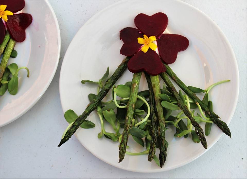 Angelinas Kitchen | restaurant | 23 Rectory St, Pittsboro, NC 27312, USA | 9195455505 OR +1 919-545-5505