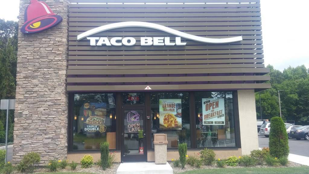 Taco Bell | meal takeaway | 1515 Blackwood Clementon Rd, Blackwood, NJ 08012, USA | 8563526450 OR +1 856-352-6450