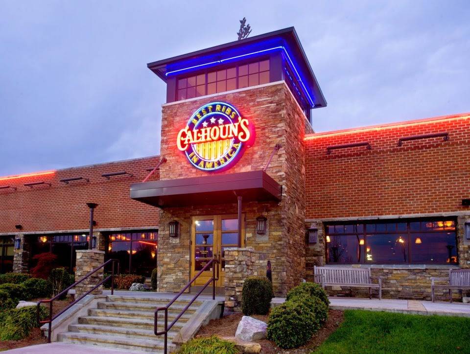 Calhouns in Turkey Creek | restaurant | 625 Turkey Cove Ln, Knoxville, TN 37934, USA | 8652881600 OR +1 865-288-1600