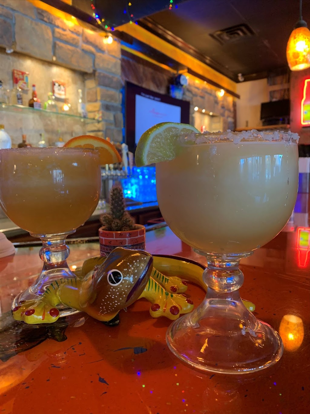 Sobremesa Cuisine y Cantina | restaurant | 555 Hwy 965 Suite E, North Liberty, IA 52317, USA | 3194591544 OR +1 319-459-1544