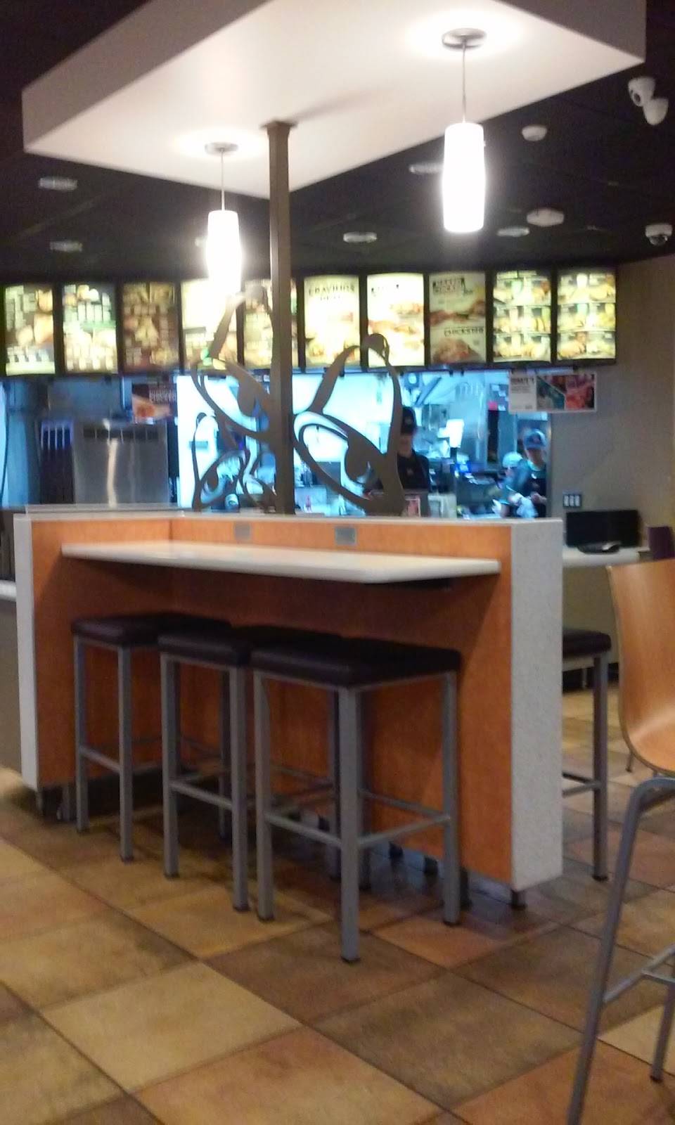 Taco Bell | meal takeaway | 864 W Charter Way, Stockton, CA 95206, USA | 2099460970 OR +1 209-946-0970