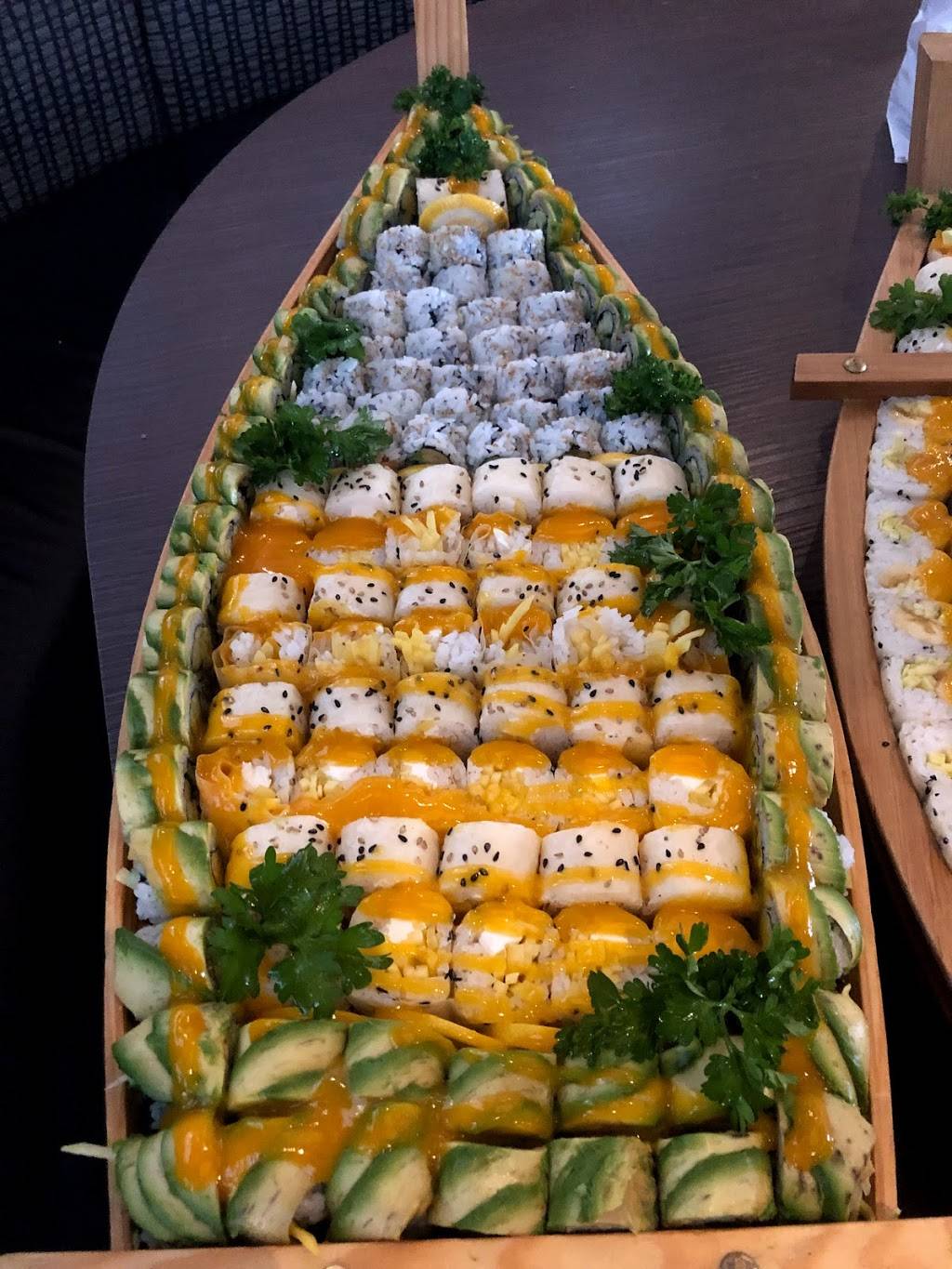 Shitake Sushi+Thai | restaurant | 4401 Highway 7 West, Woodbridge, ON L4L 9A9, Canada | 9058514401 OR +1 905-851-4401