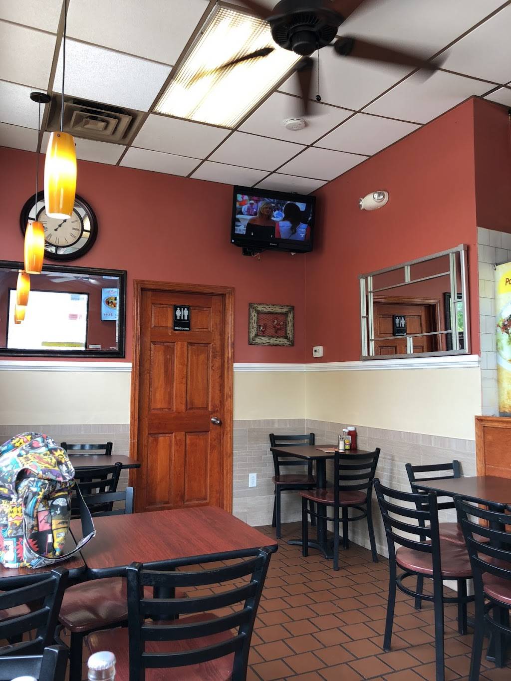 Pollo Royal | restaurant | 115 Commercial St, Lynn, MA 01905, USA | 7817809953 OR +1 781-780-9953