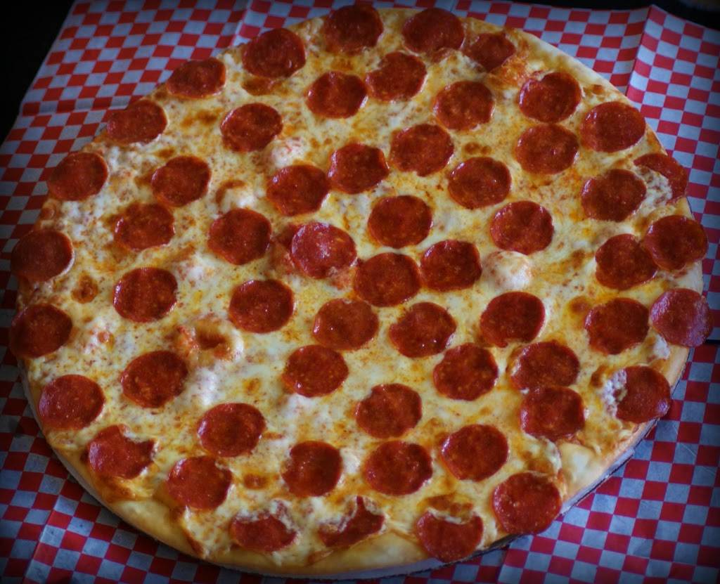 Combs Pizza | meal delivery | 329 2nd St, Aurora, IN 47001, USA | 8129263273 OR +1 812-926-3273