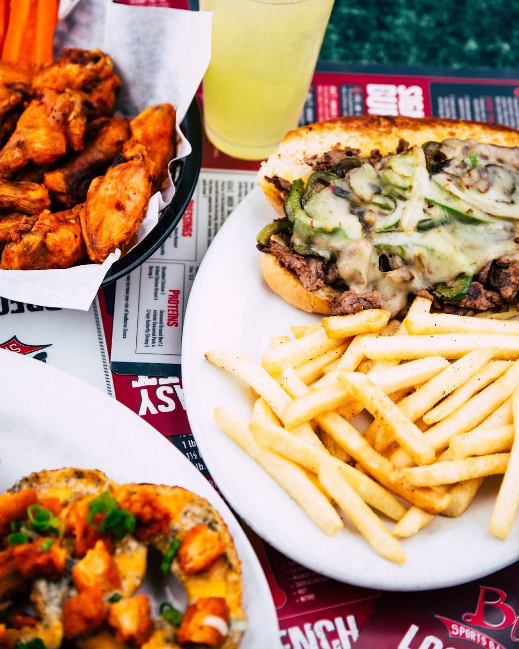 Bullys Sports Bar & Grill | restaurant | 2898 Vista Blvd, Sparks, NV 89434, USA | 7753581800 OR +1 775-358-1800