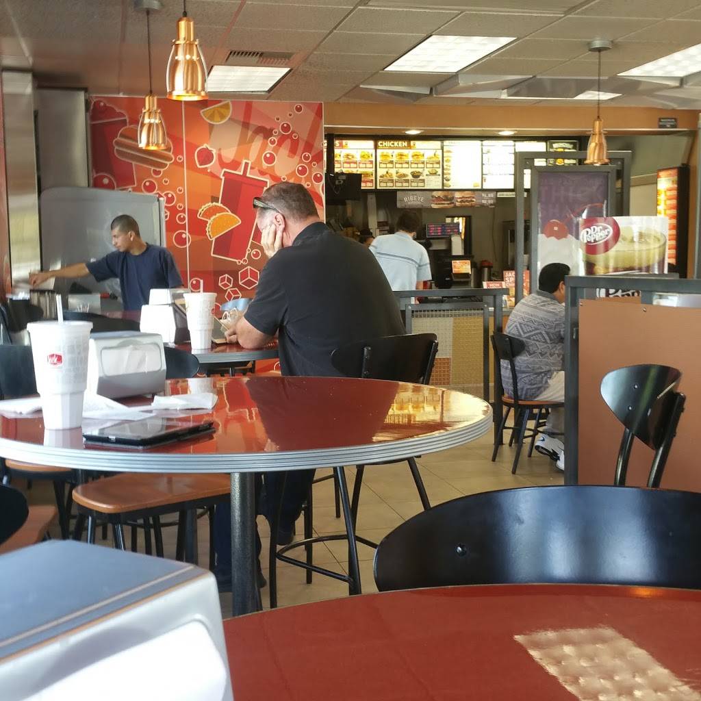 Jack in the Box | restaurant | 1730 E Edinger Ave, Santa Ana, CA 92705, USA | 7142597824 OR +1 714-259-7824