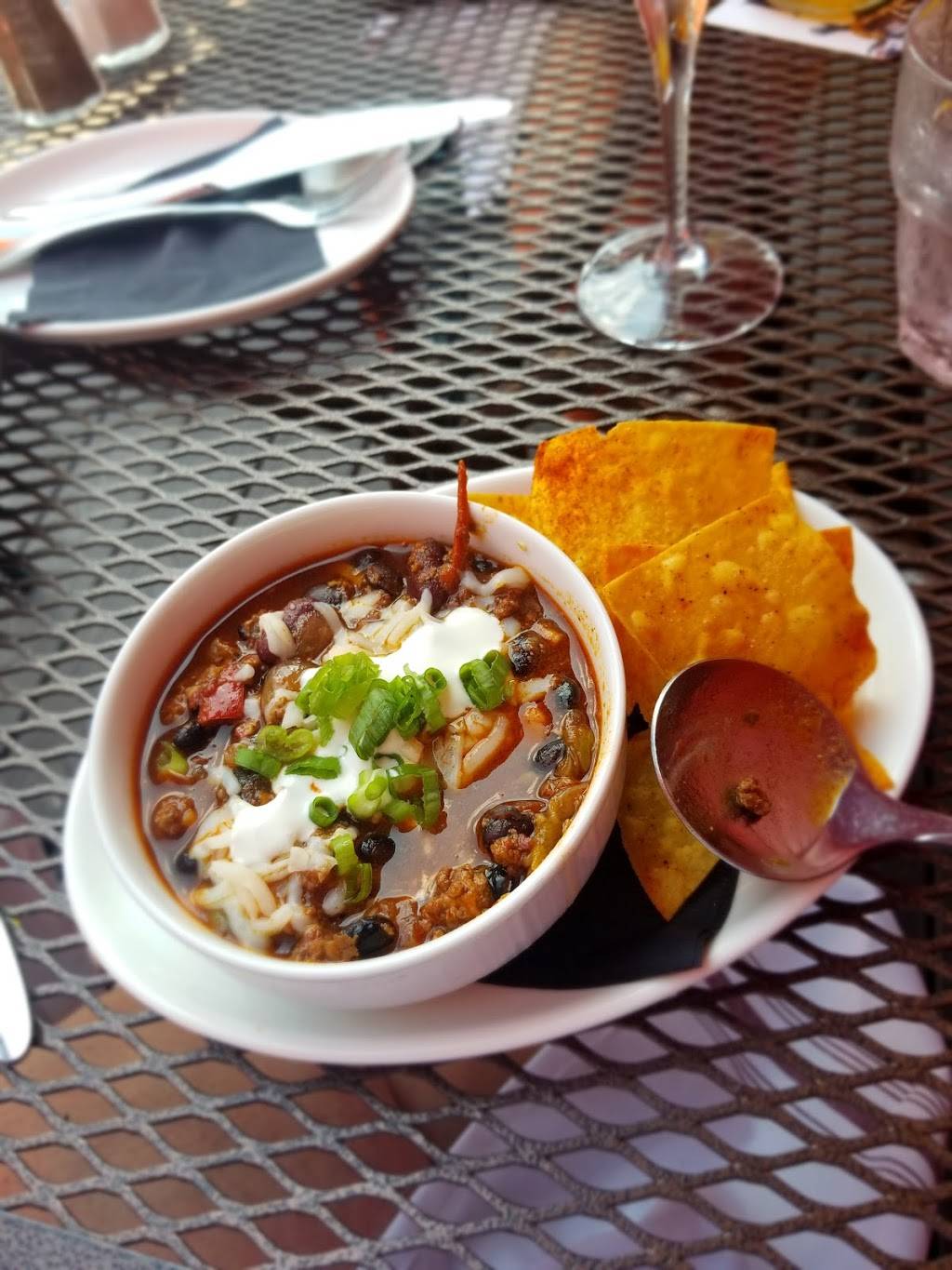 Back 40 | restaurant | 20 S County Trail, North Kingstown, RI 02852, USA | 4016674869 OR +1 401-667-4869