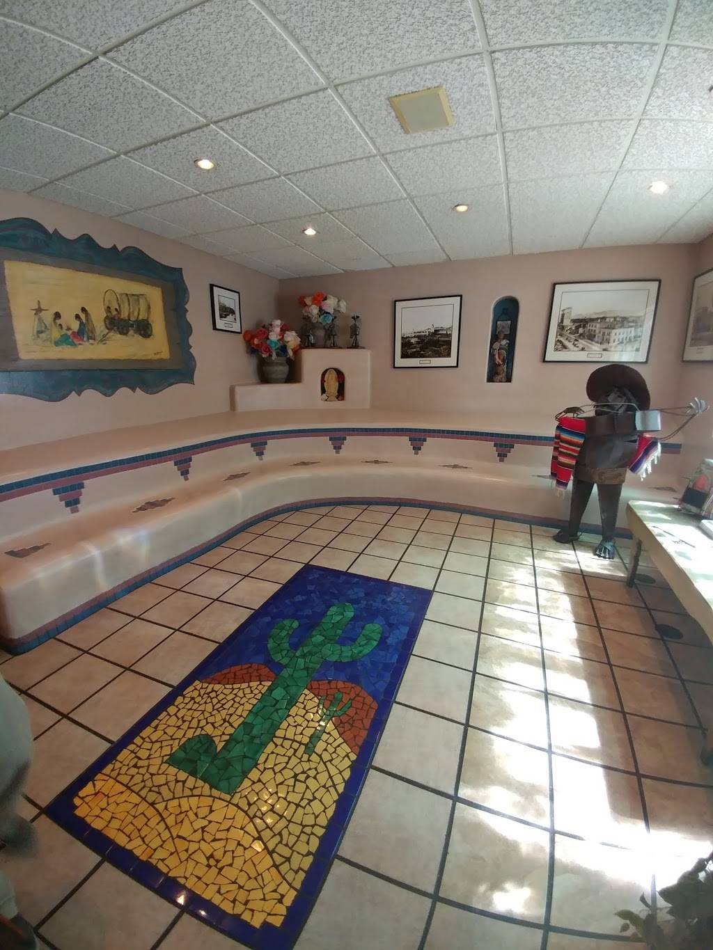 Guillermos Double L | restaurant | 1830 S 4th Ave, Tucson, AZ 85713, USA | 5207921585 OR +1 520-792-1585