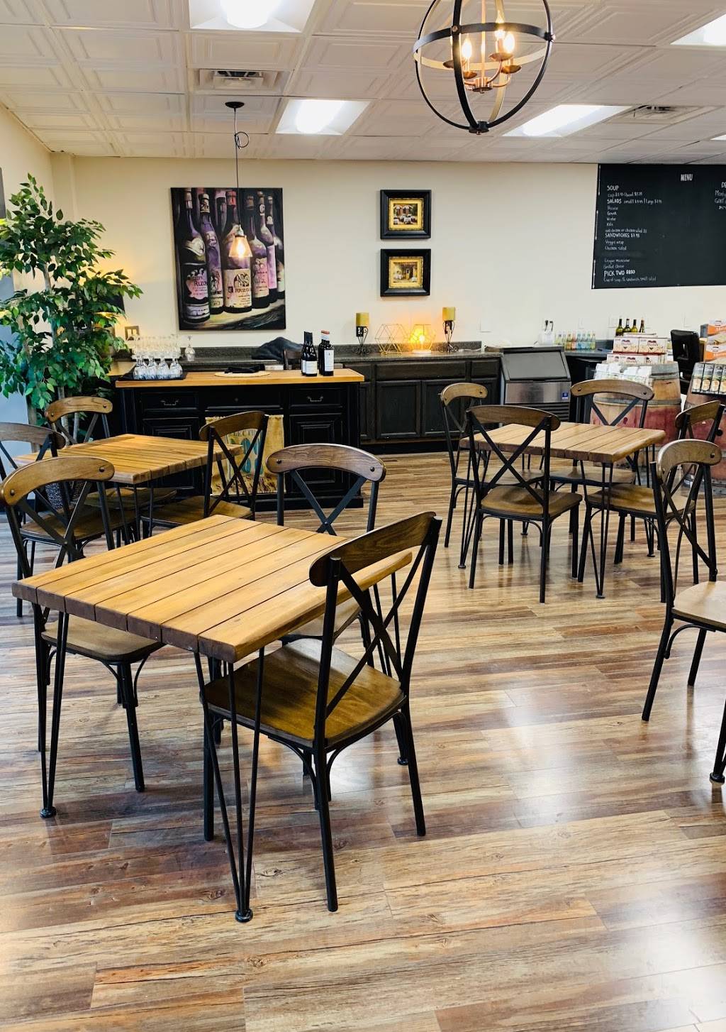 Z Place for Wine | restaurant | 7823 Cooper Rd, Montgomery, OH 45242, USA | 5137939463 OR +1 513-793-9463