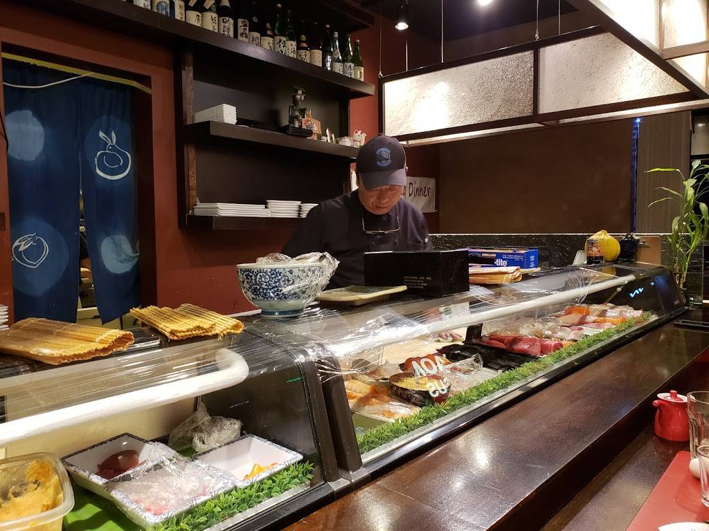 Naomi Sushi | restaurant | 4211, 1328 El Camino Real, Menlo Park, CA 94025, USA | 6503216902 OR +1 650-321-6902