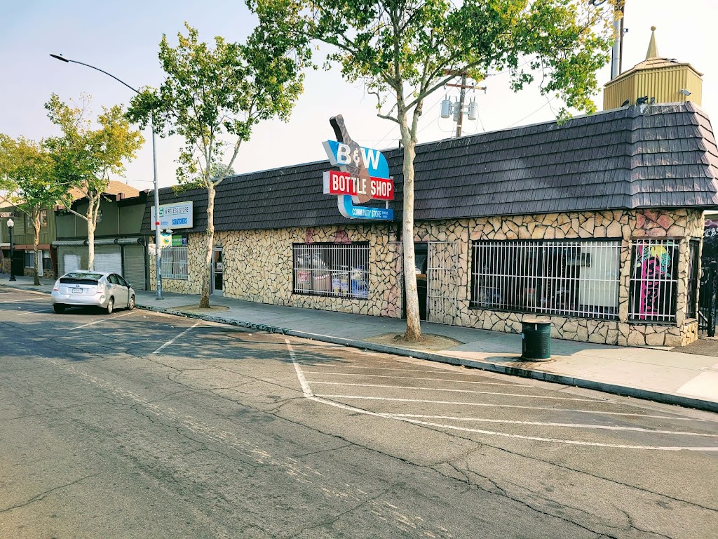 B & W Bottleshop | restaurant | 1810 Del Paso Blvd, Sacramento, CA 95815, USA | 9169053353 OR +1 916-905-3353