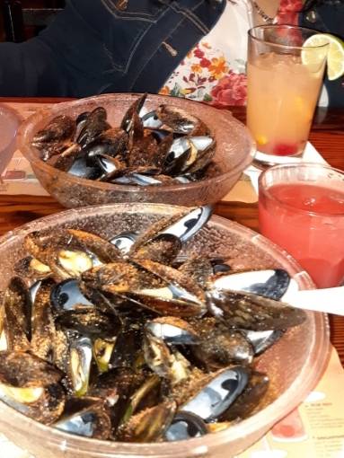 X Marks the Spot Bar and Grille | restaurant | 6364 Stenton Ave, Philadelphia, PA 19138, USA | 2154249500 OR +1 215-424-9500