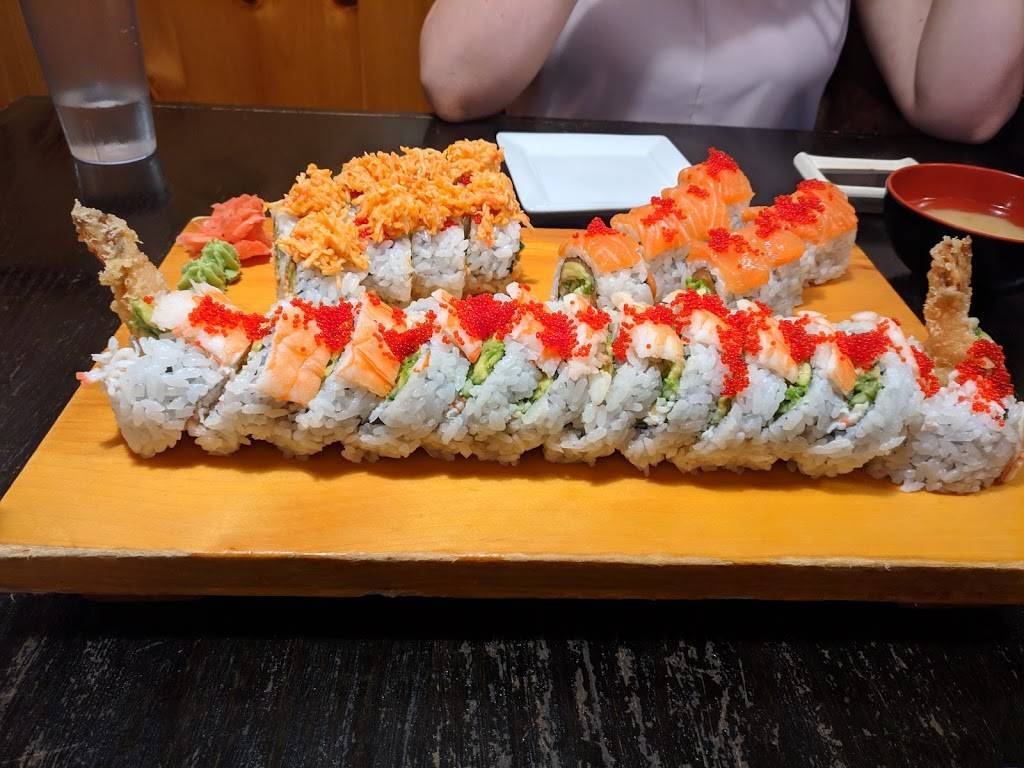 Asa Sushi | restaurant | 18 Jane St, York, ON M6S 3Y2, Canada | 4166043001 OR +1 416-604-3001