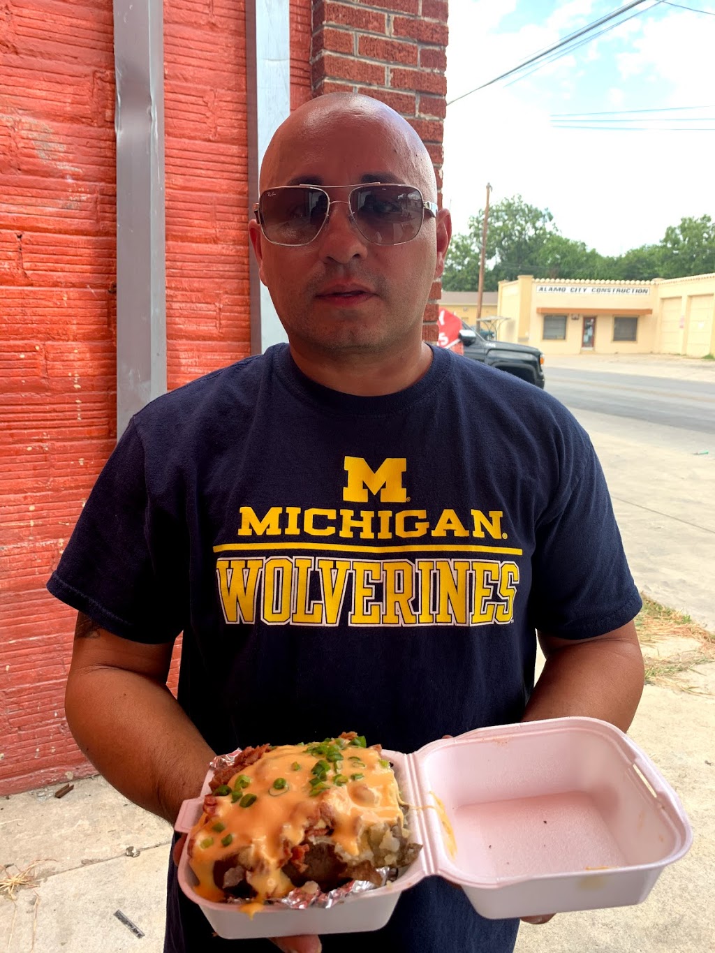 The Bearded Turkey | restaurant | 3915 S Presa St, San Antonio, TX 78210, USA | 2107250025 OR +1 210-725-0025